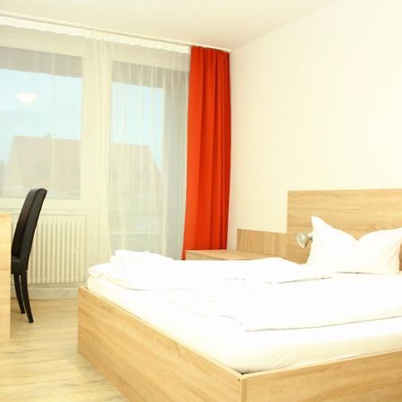Hotel Krone Königsbrunn Extérieur photo