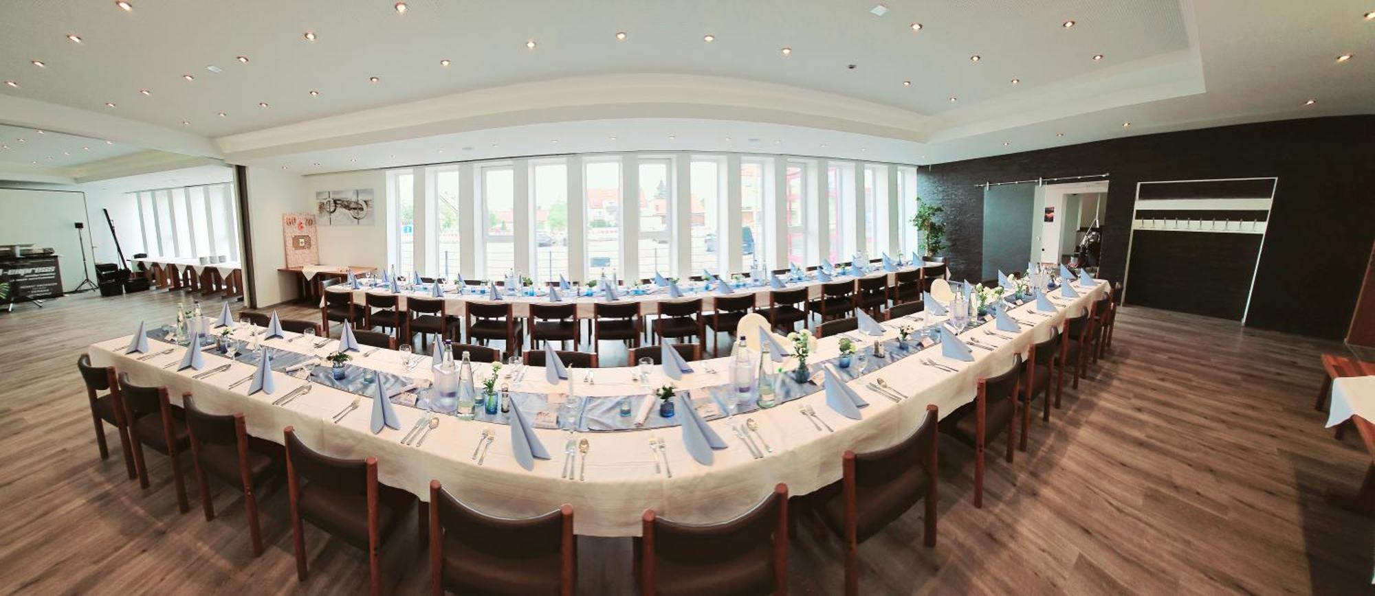 Hotel Krone Königsbrunn Extérieur photo